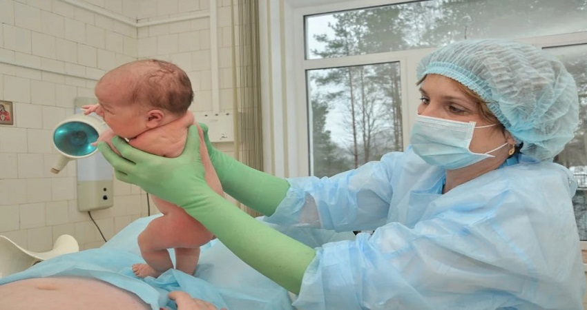 Best Hospital In Florida For New Born Baby.jpg